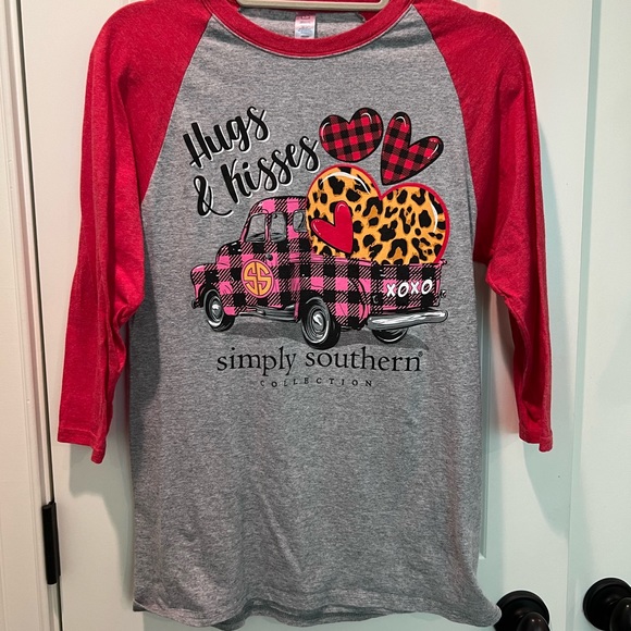 Simply Southern Tops - Simply Southern 3/4 sleeve T-Shirt, sz S